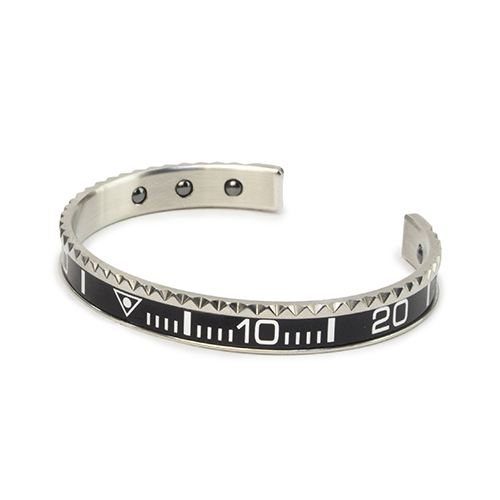 سباكير سوار سبيدوميتر سباكير سوار سبيدوميتر