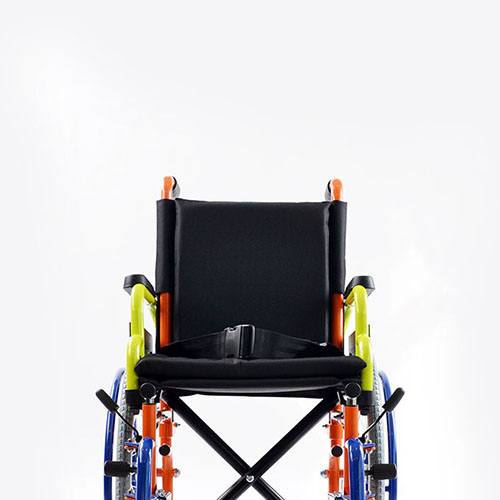 MOVACARE Wheelchair For Kids Leg Elev. MOVACARE Wheelchair For Kids Leg Elev.