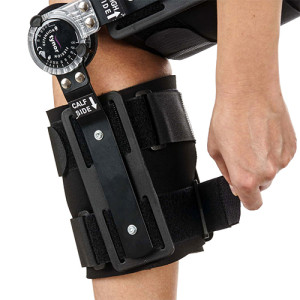 دعامة ركبة مع التحكم بالزاوية ROM 207 دعامة ركبة مع التحكم بالزاوية ROM 207